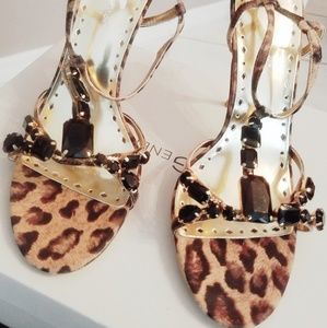 BCBGeneration | 8M Leopard High Heel Sandals!